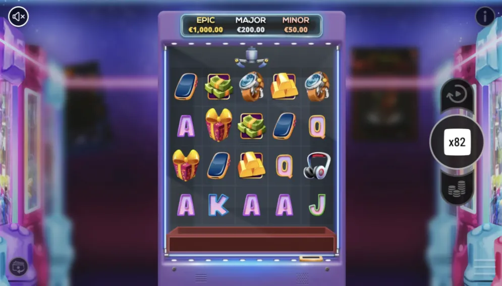 Lucky Claw Game